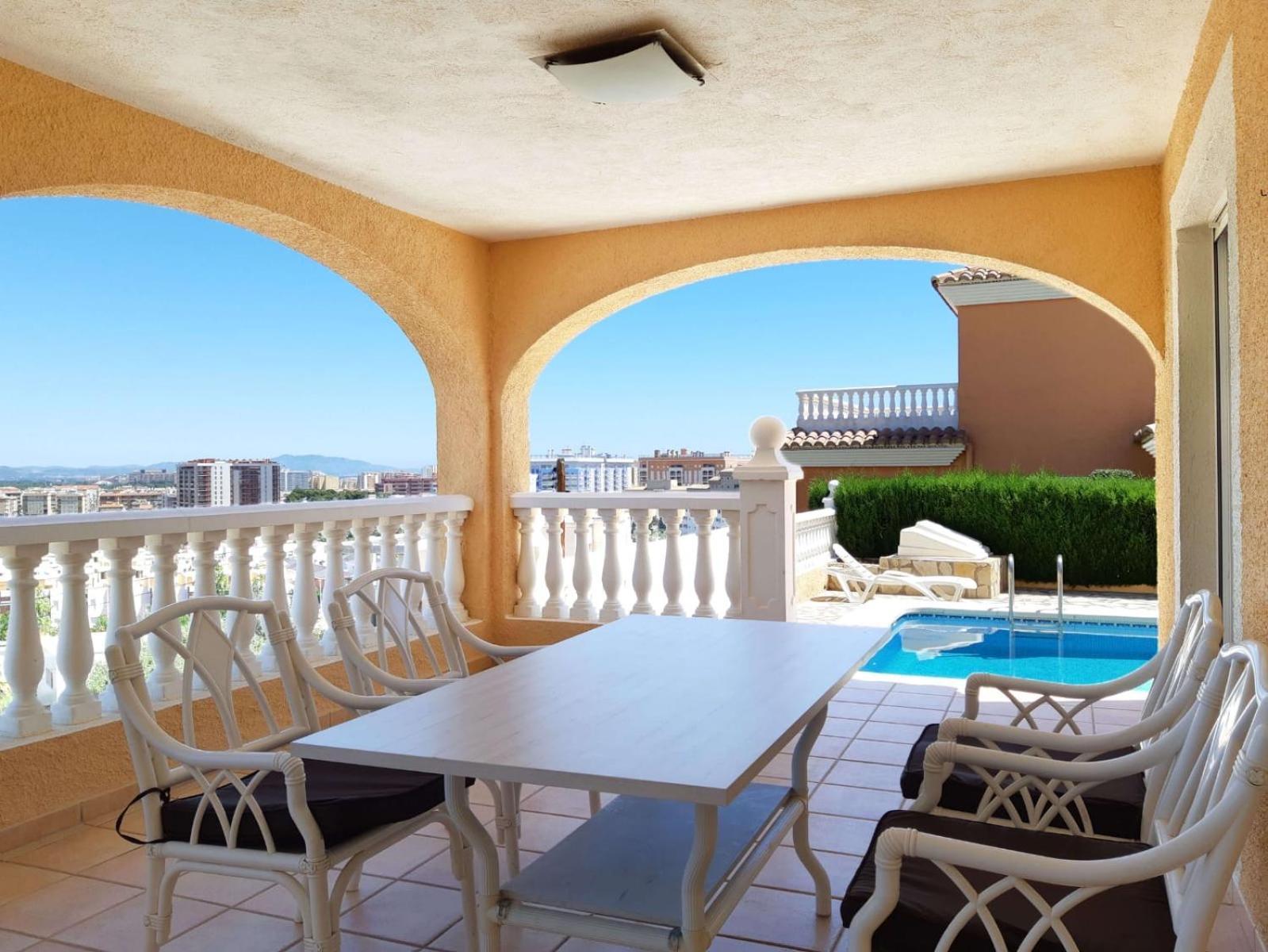 Villa De 2 Plantas Oropesa del Mar Bagian luar foto